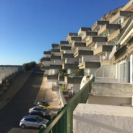 Sea View Apartment, Next To Lisbon Appartement *